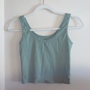 Cropped tank top